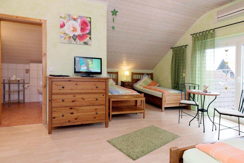 Gaestehaus Hauser Rust Zewnętrze zdjęcie